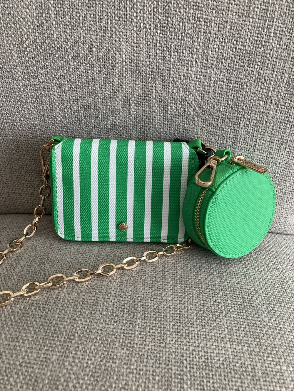 kate spade Green and White Striped Crossbody Wallet with Round Coin Pouch - Picture 1 of 4
